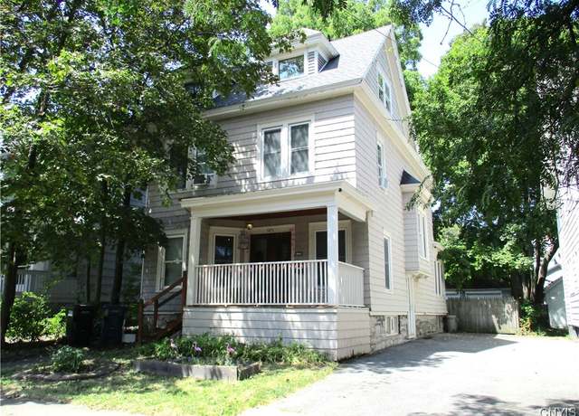 Property at 109 Avondale Pl, Syracuse, NY 13210, 4 beds, 1.5 baths