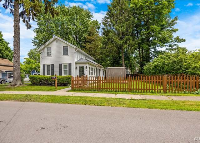 Property at 105 Beach St, Manlius, NY 13066, 2 beds, 1.5 baths