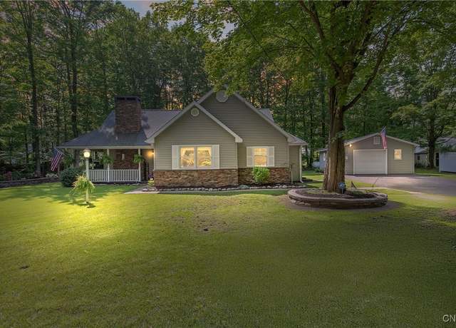 Property at 45 Center St, Constantia, NY 13042, 3 beds, 1.5 baths