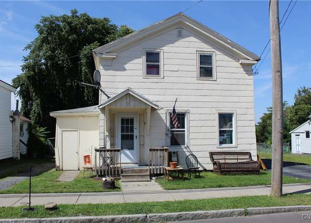 Property at 707 Wolf St, Syracuse, NY 13208, 3 beds, 1 bath