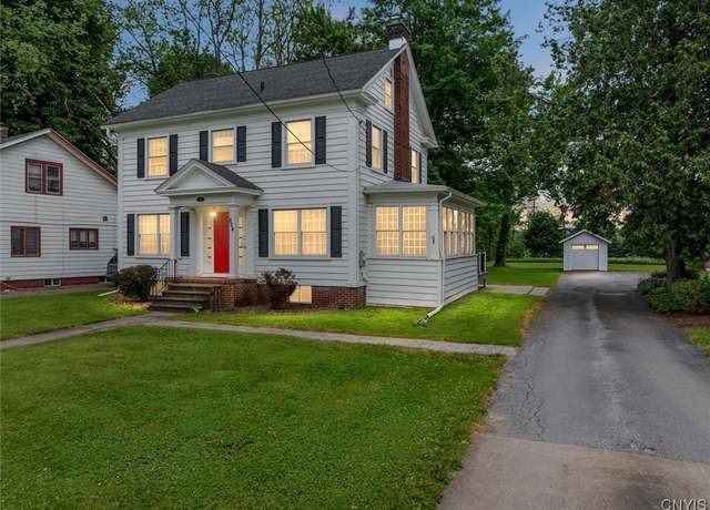 Property at 824 Herkimer Rd, Utica, NY 13502, 4 beds, 1.5 baths