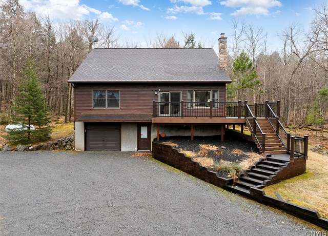 Property at 2592 South Shore Rd, Webb, NY 13420, 4 beds, 2 baths