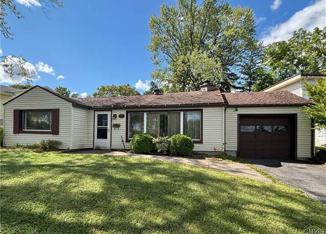 Property at 109 Terrace Cir, Dewitt, NY 13214, 2 beds, 1 bath