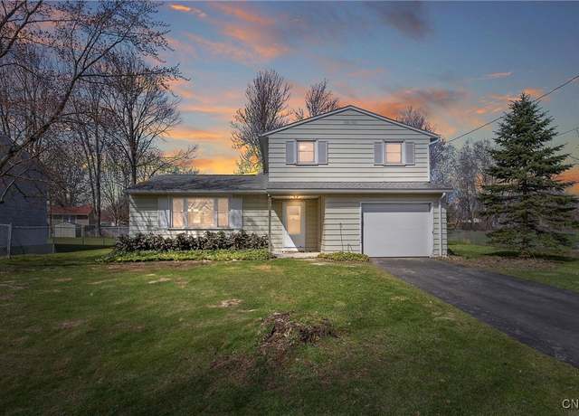 Property at 5373 Catalina Cir, Clay, NY 13041, 3 beds, 1.5 baths