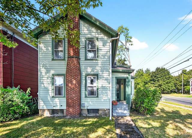 Property at 109 Hartwell Ave, Dewitt, NY 13057, 5 beds, 2 baths