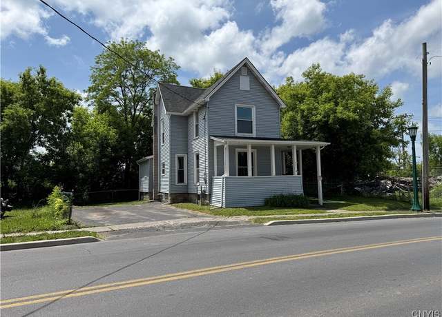 Property at 241 W Main St, Watertown-city, NY 13601, 4 beds, 1 bath
