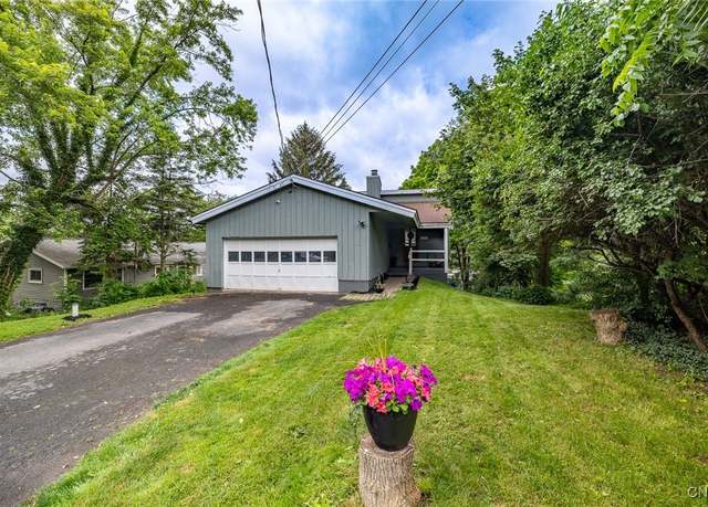 Property at 125 Tejah Ave, Syracuse, NY 13210, 3 beds, 1.5 baths