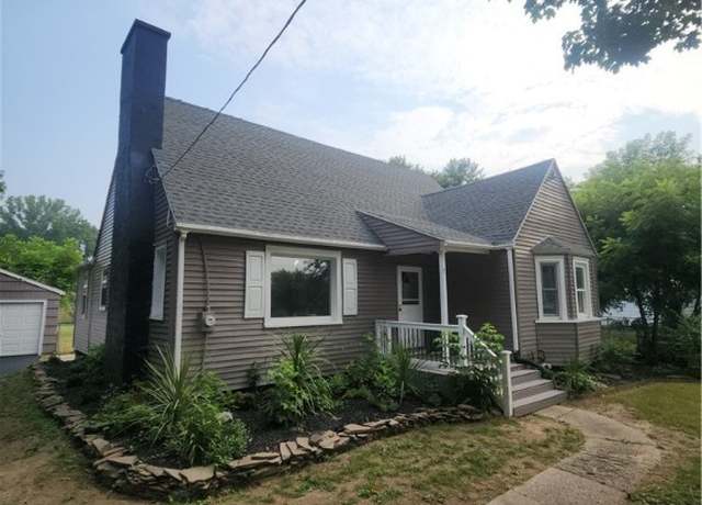 Property at 4389 Wetzel Rd, Clay, NY 13090, 4 beds, 1.5 baths
