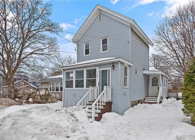 Property at 27 Dublin St, Oswego-city, NY 13126, 2 beds, 1 bath