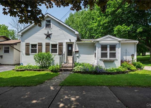 Property at 60 Hart St, Oswego-city, NY 13126, 2 beds, 1 bath