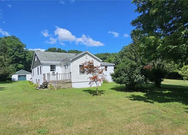 Property at 2 Johnny Cake Rd, Granby, NY 13069, 3 beds, 1 bath