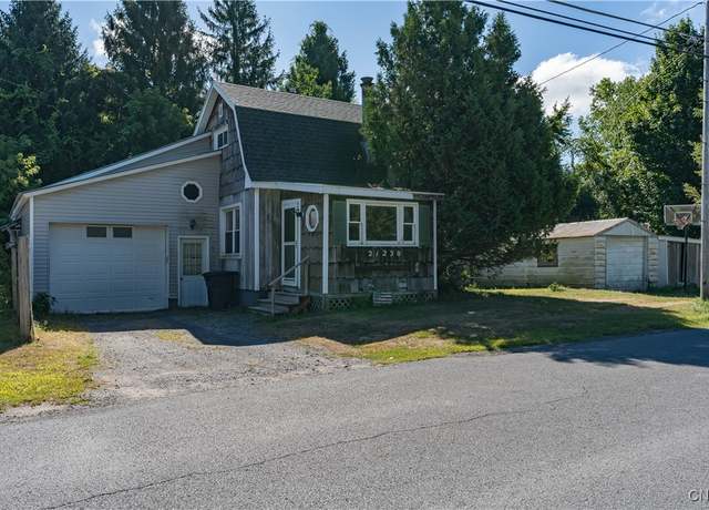 Property at 21230 Weaver Rd, Watertown Town, NY 13601, 2 beds, 1 bath
