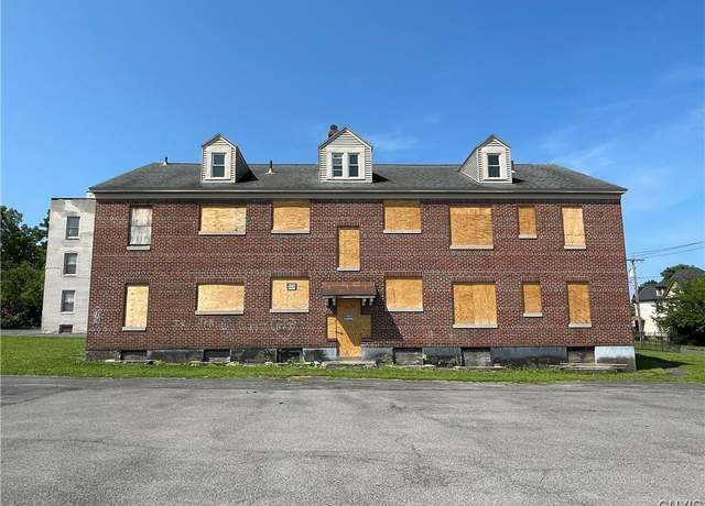 Property at 237 Martin Luther King W, Syracuse, NY 13205, 6 beds
