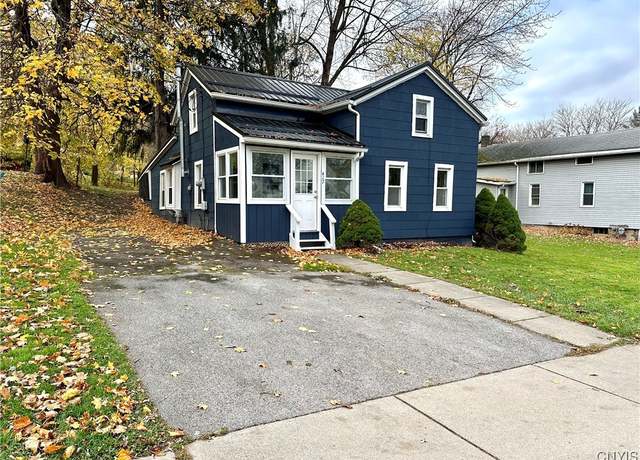 Property at 417 E Union St, Arcadia, NY 14513, 3 beds, 1 bath