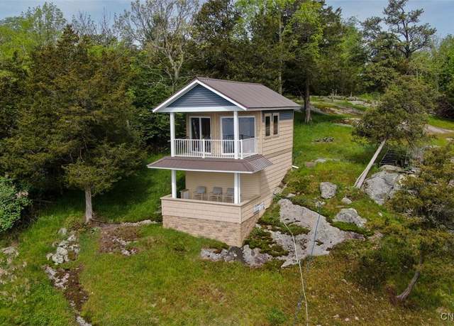 Property at 14492 Grossman Pt, Clayton, NY 13624, 1 bed, 1 bath
