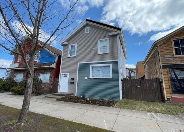 Property at 422 N James St, Rome-inside, NY 13440, 3 beds, 1 bath
