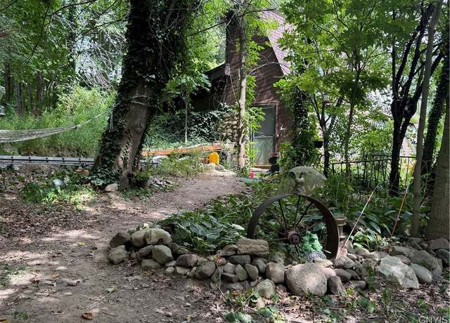 Property at 260 Paddy Lake Rd, Scriba, NY 13126, 4 beds, 2 baths