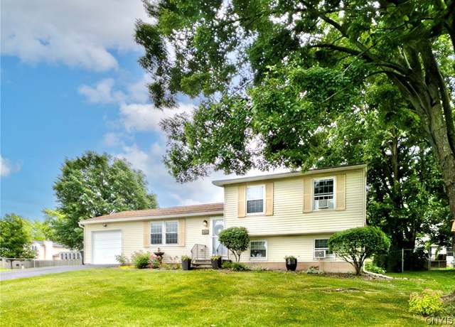 Property at 4753 Freestone Rd, Clay, NY 13090, 4 beds, 2 baths