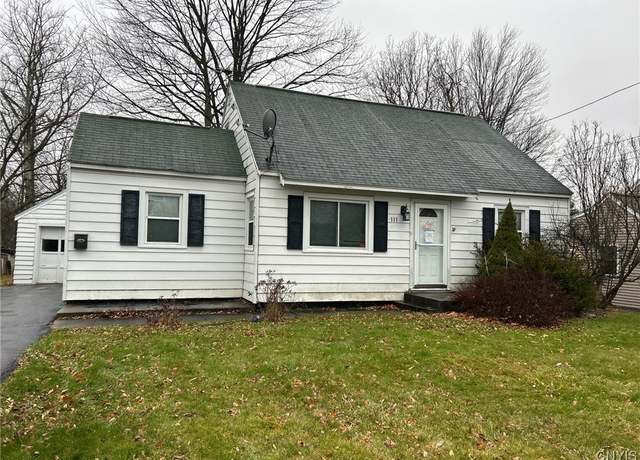 Property at 111 Richardson Dr, Clay, NY 13212, 3 beds, 1 bath