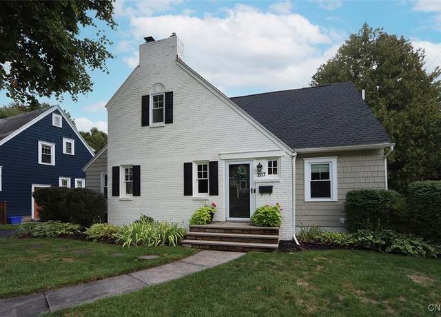 Property at 207 Ambergate Rd, Dewitt, NY 13214, 4 beds, 1.5 baths