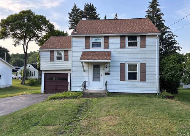 Property at 39 Standart Ave, Auburn, NY 13021, 3 beds, 1 bath