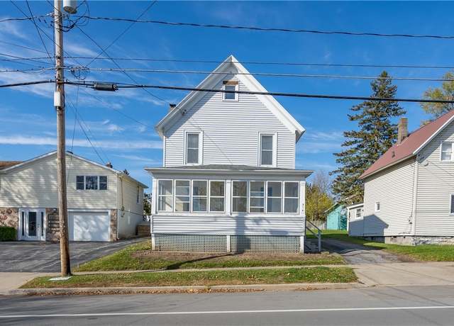 Property at 714 State St, Clayton, NY 13624, 3 beds, 1 bath