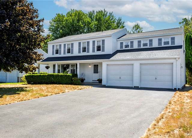 Property at 37 Patrick Cir, Fulton, NY 13069, 5 beds, 3.5 baths