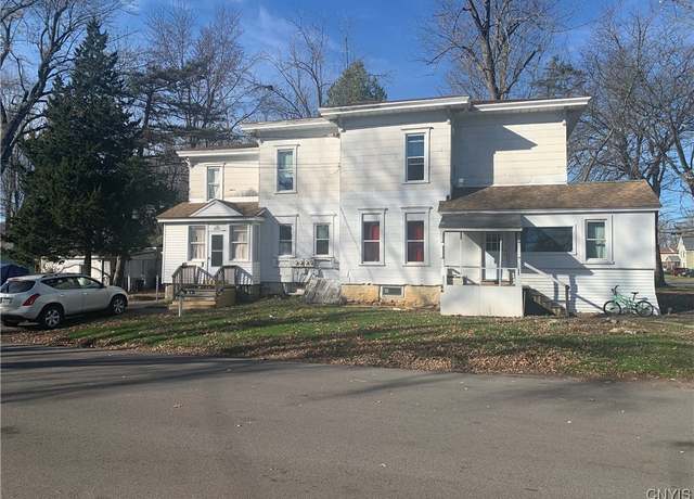 Property at 524 W 1st St S #522, Fulton, NY 13069, 6 beds