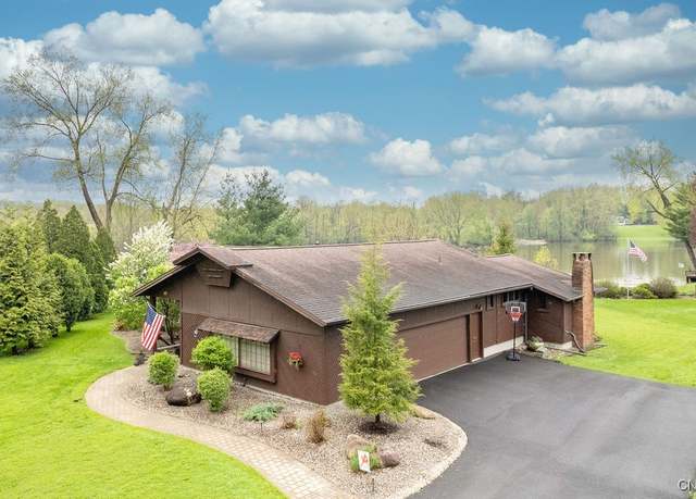 Property at 117 Shoreview Dr, Clay, NY 13090, 2 beds, 3 baths
