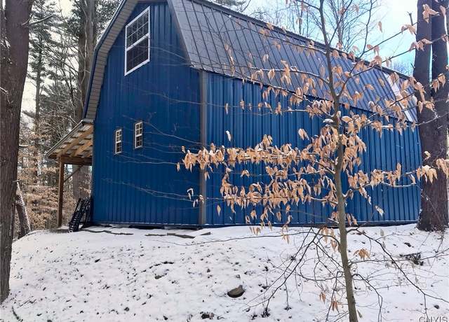 Property at 17 Dutcherville, Constantia, NY 13028