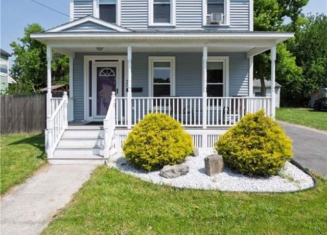 Property at 440 Gifford St, Syracuse, NY 13204, 3 beds, 1.5 baths