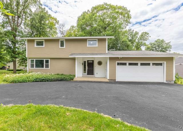 Property at 117 Treeland Cir, Geddes, NY 13219, 4 beds, 2.5 baths