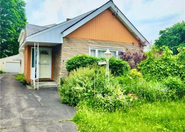 Property at 151 Dale St, Syracuse, NY 13208, 4 beds, 3 baths