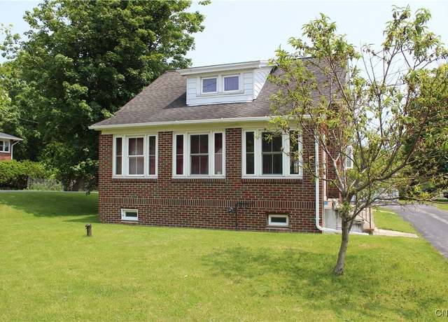 Property at 782 State Fair Blvd, Geddes, NY 13209, 3 beds, 1 bath