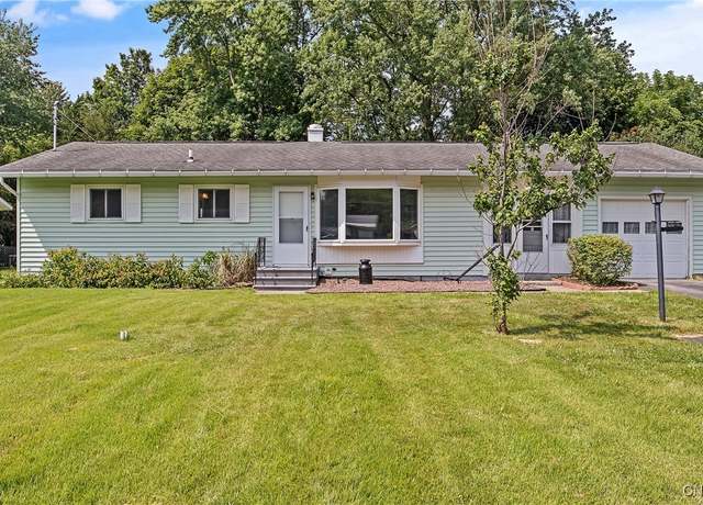 Property at 116 Barclay Rd, Camillus, NY 13031, 3 beds, 1 bath