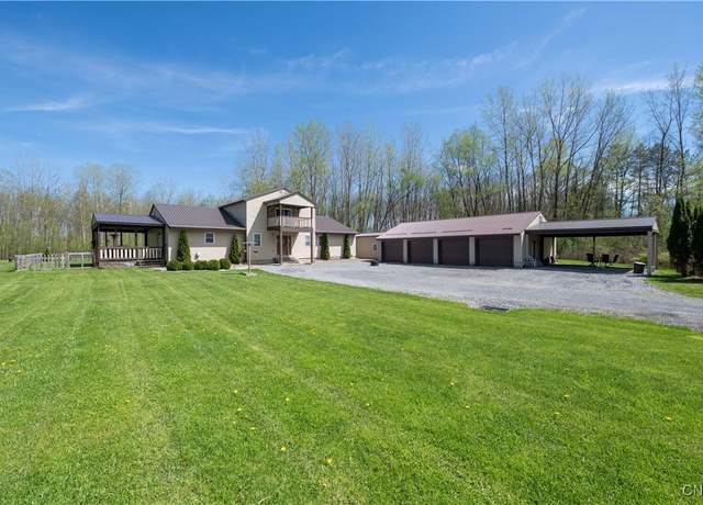 Property at 7678 Totman Rd, Cicero, NY 13212, 3 beds, 2.5 baths