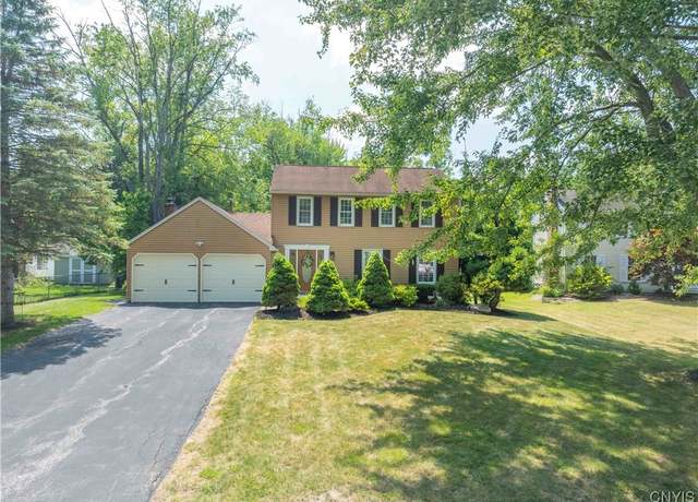 Property at 7655 Doubletree Cir, Clay, NY 13212, 3 beds, 2.5 baths