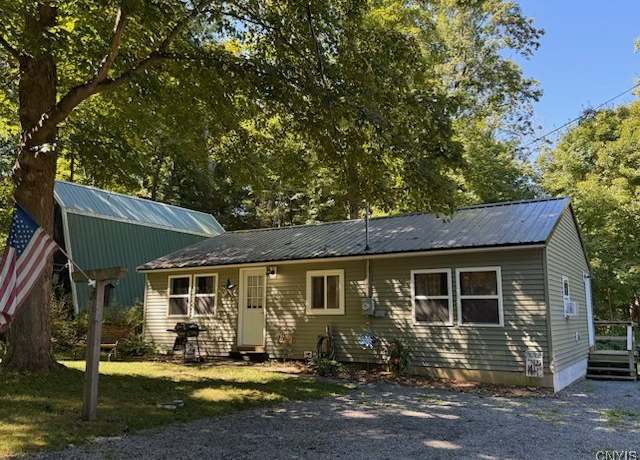 Property at 20 White Birches Dr, Sandy Creek, NY 13145, 2 beds, 1 bath