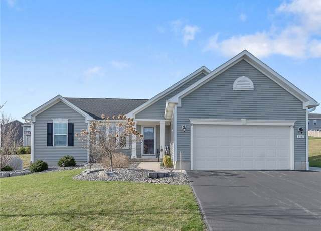 Property at 5511 Rolling Mdws, Camillus, NY 13031, 3 beds, 2 baths