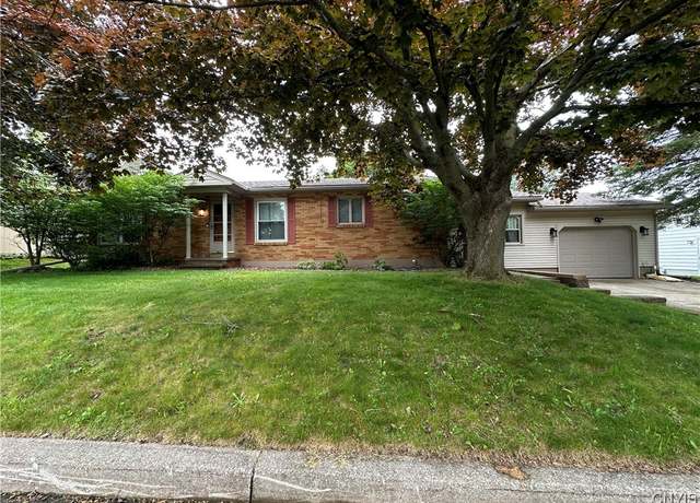 Property at 8 Sunrise Dr, Oswego-city, NY 13126, 3 beds, 2 baths