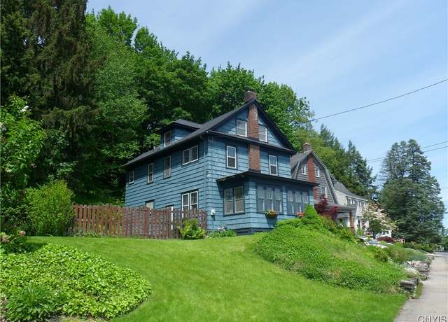 Property at 626 Roberts Ave, Syracuse, NY 13207, 4 beds, 1.5 baths