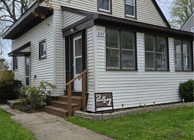 Property at 247 Stuart St, Watertown-city, NY 13601, 2 beds, 1 bath
