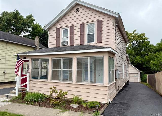 Property at 211 Pharis St, Syracuse, NY 13204, 3 beds, 2 baths