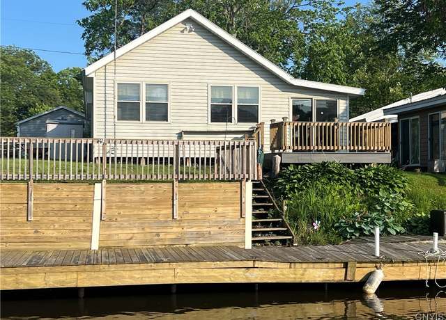 Property at 26 Ross Park Dr, Sandy Creek, NY 13145, 2 beds, 1 bath