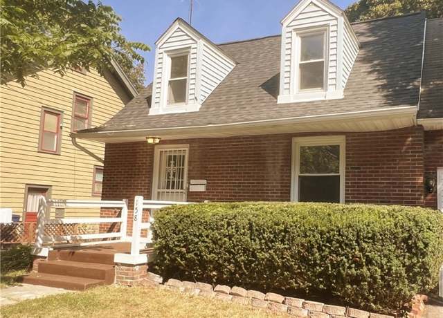 Property at 158 Parkway Dr, Syracuse, NY 13207, 4 beds, 2.5 baths