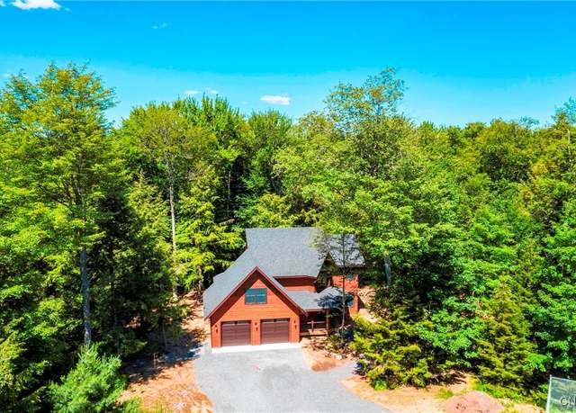 Property at 2773 South Shore Rd, Webb, NY 13420, 4 beds, 4.5 baths