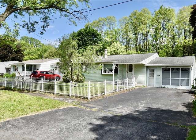 Property at 133 E Chaffee Ave, Syracuse, NY 13207, 3 beds, 1.5 baths