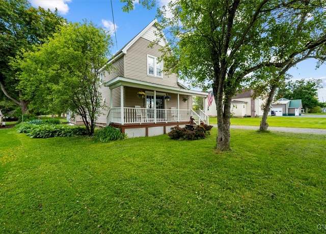 Property at 3712 Rt-12b, Clinton, NY 13323, 3 beds, 2.5 baths