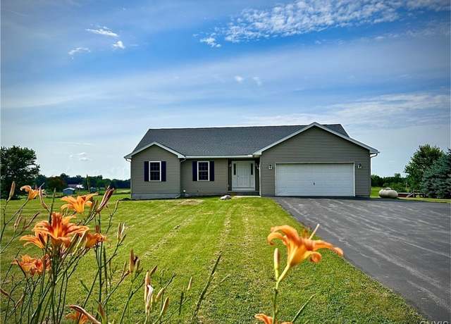 Property at 4639 Indian Town Rd, Vernon, NY 13476, 3 beds, 2.5 baths