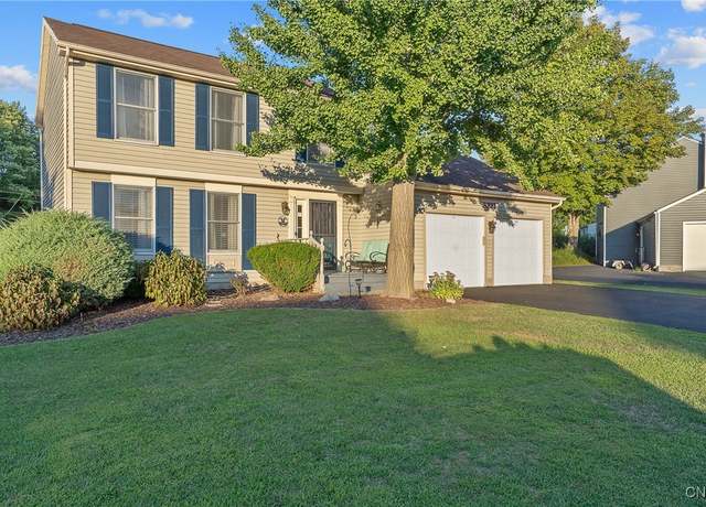 Property at 8227 Renfrew Dr, Clay, NY 13090, 3 beds, 2.5 baths